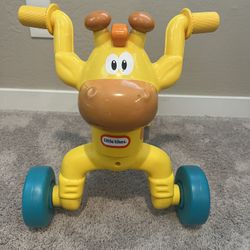 Little Tikes Go and Grow Lil' Rollin' Giraffe Ride-on