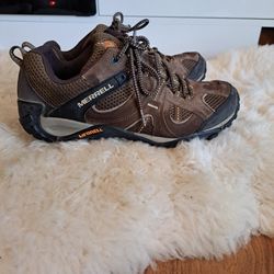 Merrell hiking shoes 