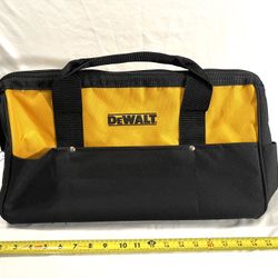 Brand New Dewalt Five Tool Capacity Tool Bag 