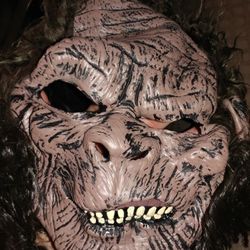 Sasquatch costume XL