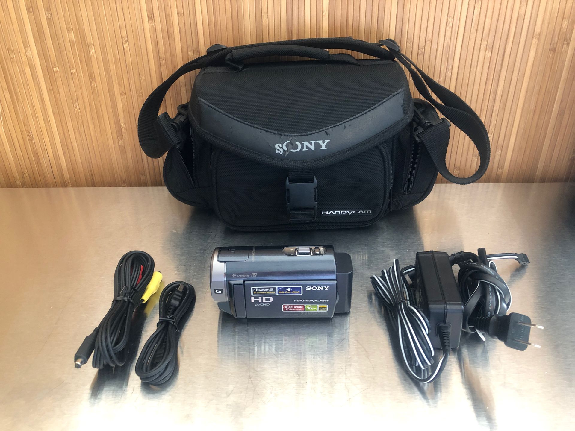 Sony HD Handycam HDR-CX305 Video Camera