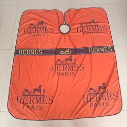 Barber/salon capes