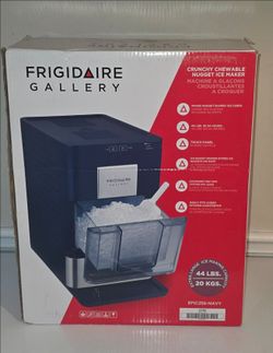FRIGIDAIRE ICE MAKER
