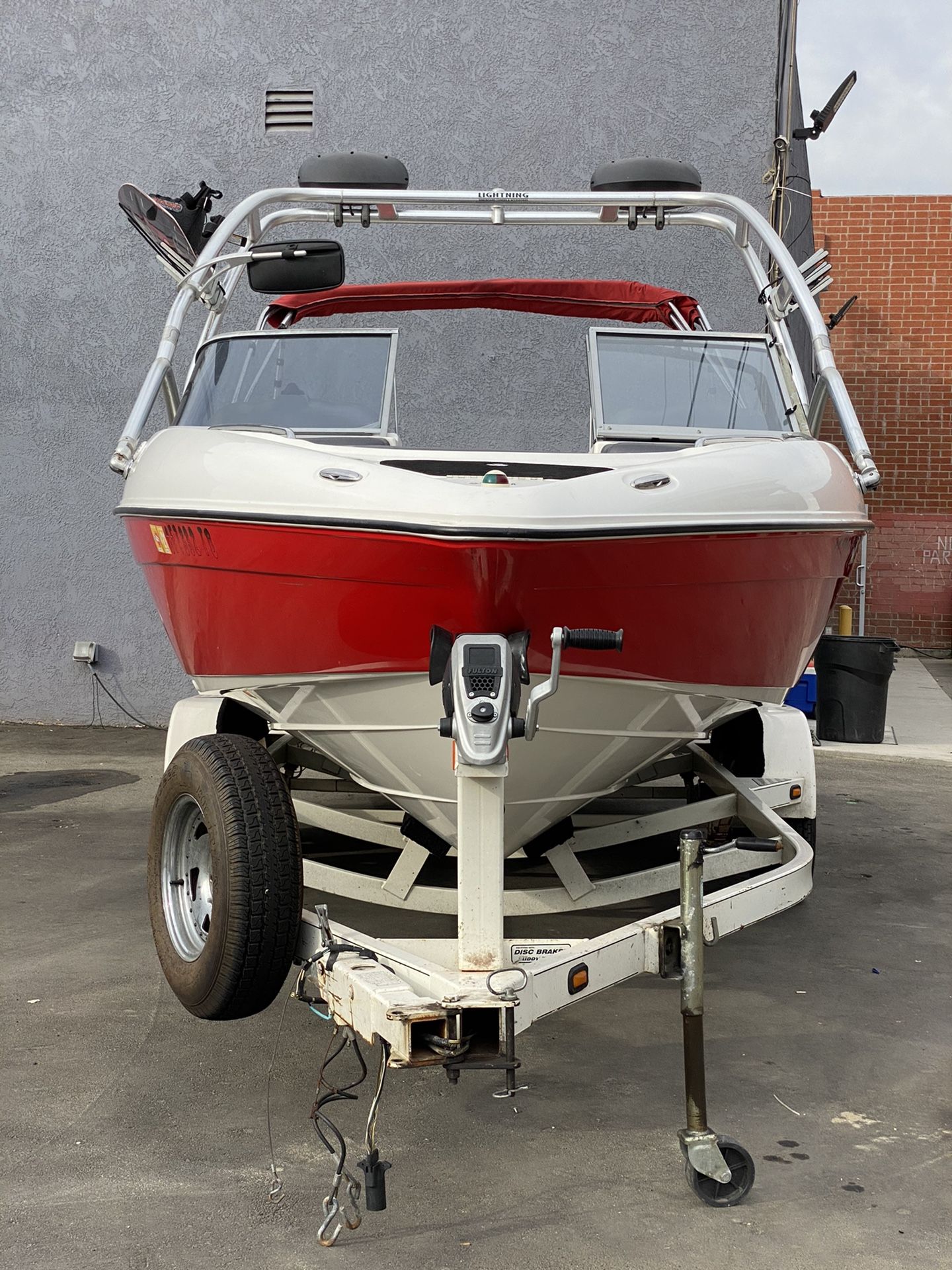 2006 Yamaha SX230 High Output 23’ Boat