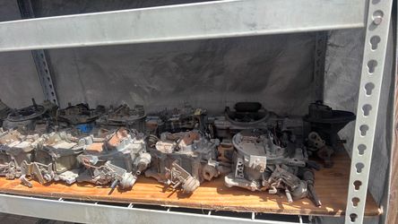Lot of Used Automotive Carburetors