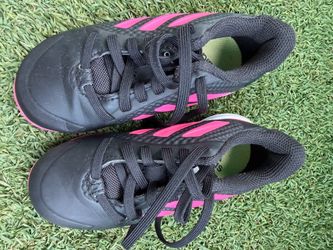 Adidas baseball cleats