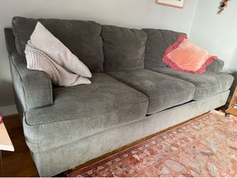 FREE COUCH