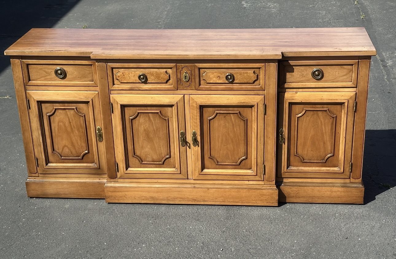 Antique Buffet- Mud Century