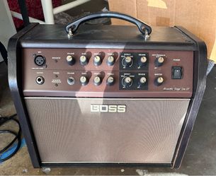 Amplifier - BOSS Acoustic Singer Live LT Guitar Amp