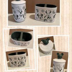 Disney 2pc Ceramic Bath Set