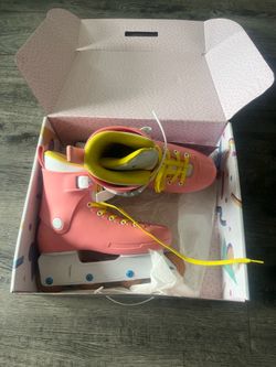 Women’s roller skates size 9
