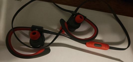 Beats BLUETOOTH Buds