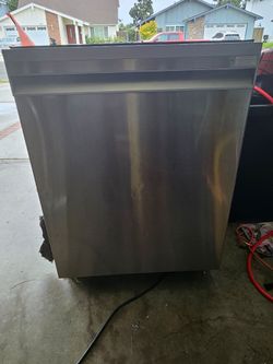 INSIGNIA DISHWASHER