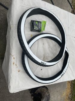 Bell 26 Inch New Tires & Slime Tubes