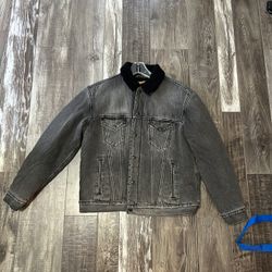 Levi’s Trucker Jacket