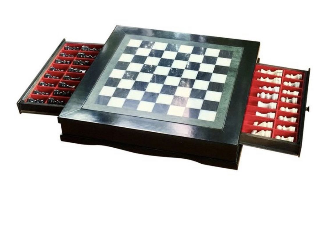 Briarwood marble White and Black Chess Board