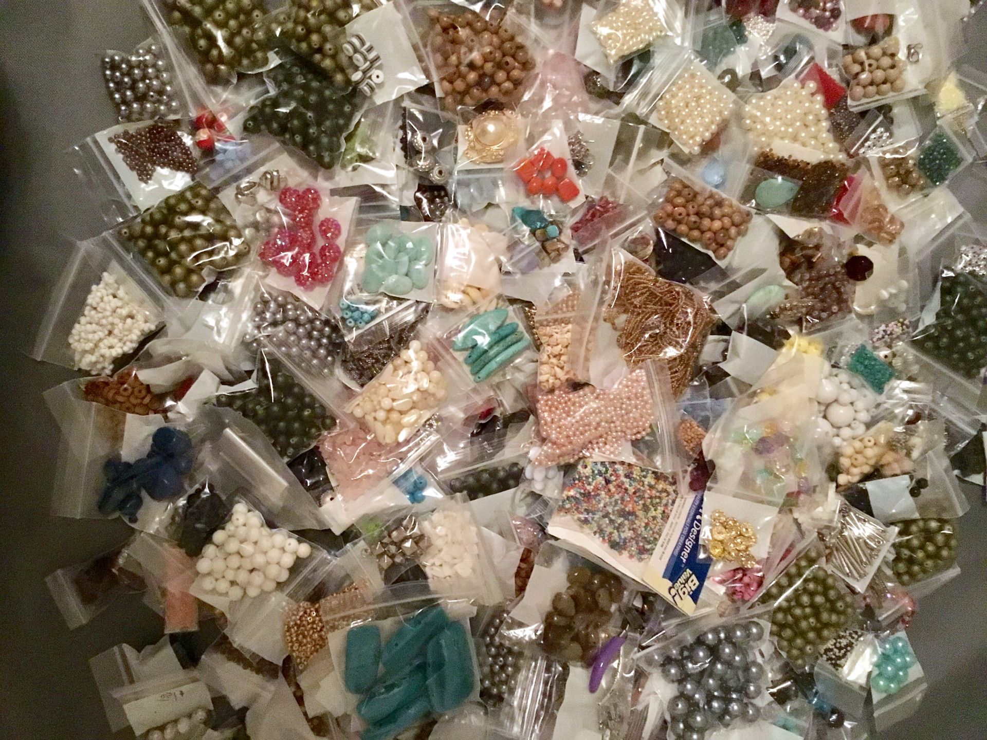 Lots of reclaimed beads from jewelry, cleaned, make your creations unique, prices vary per bag