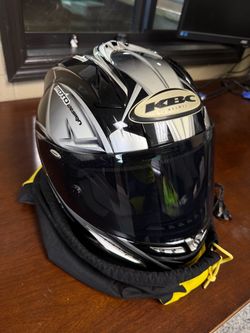 Motorcycle helmet