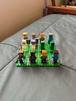 Lego Minecraft figures and mobs