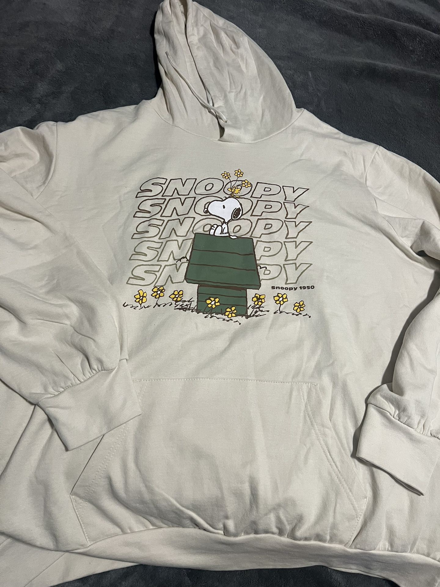 The Peanuts Snoopy sweater