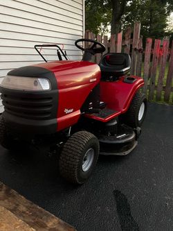 Craftsman LT2000 Riding Mower