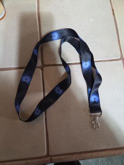 Cross lanyard