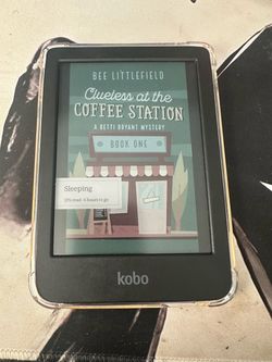 Kobo Clara Colour 16GB + Clear Case & Decorative Insert