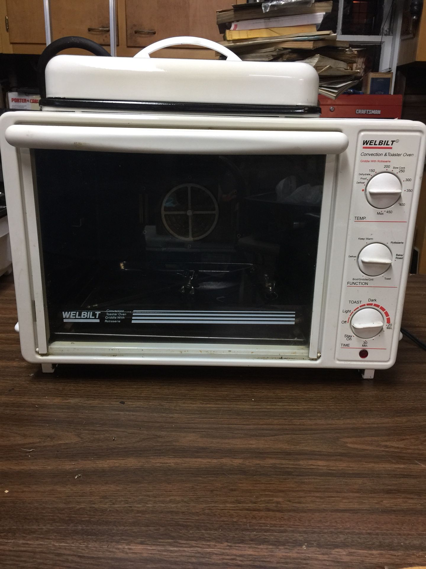 Welbilt convection/toaster oven/griddle with rotisserie