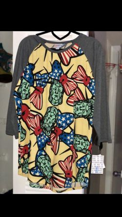 Lularoe size XL Statue of Liberty flag shirt