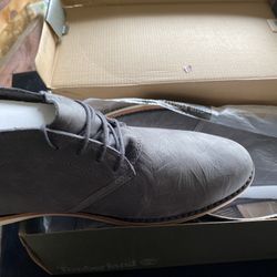 Men’s lace up shoe (very nice) 