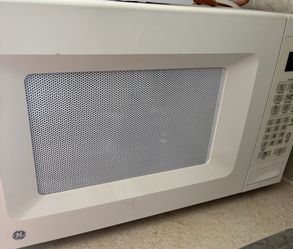 Microondas GE pequeño