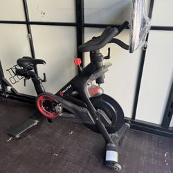 Peloton Bike