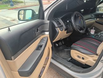 Ford explorer 2016