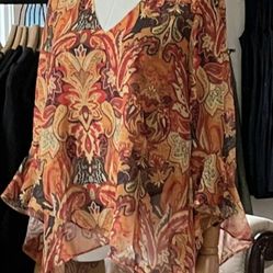 Brand New Women's Top size S