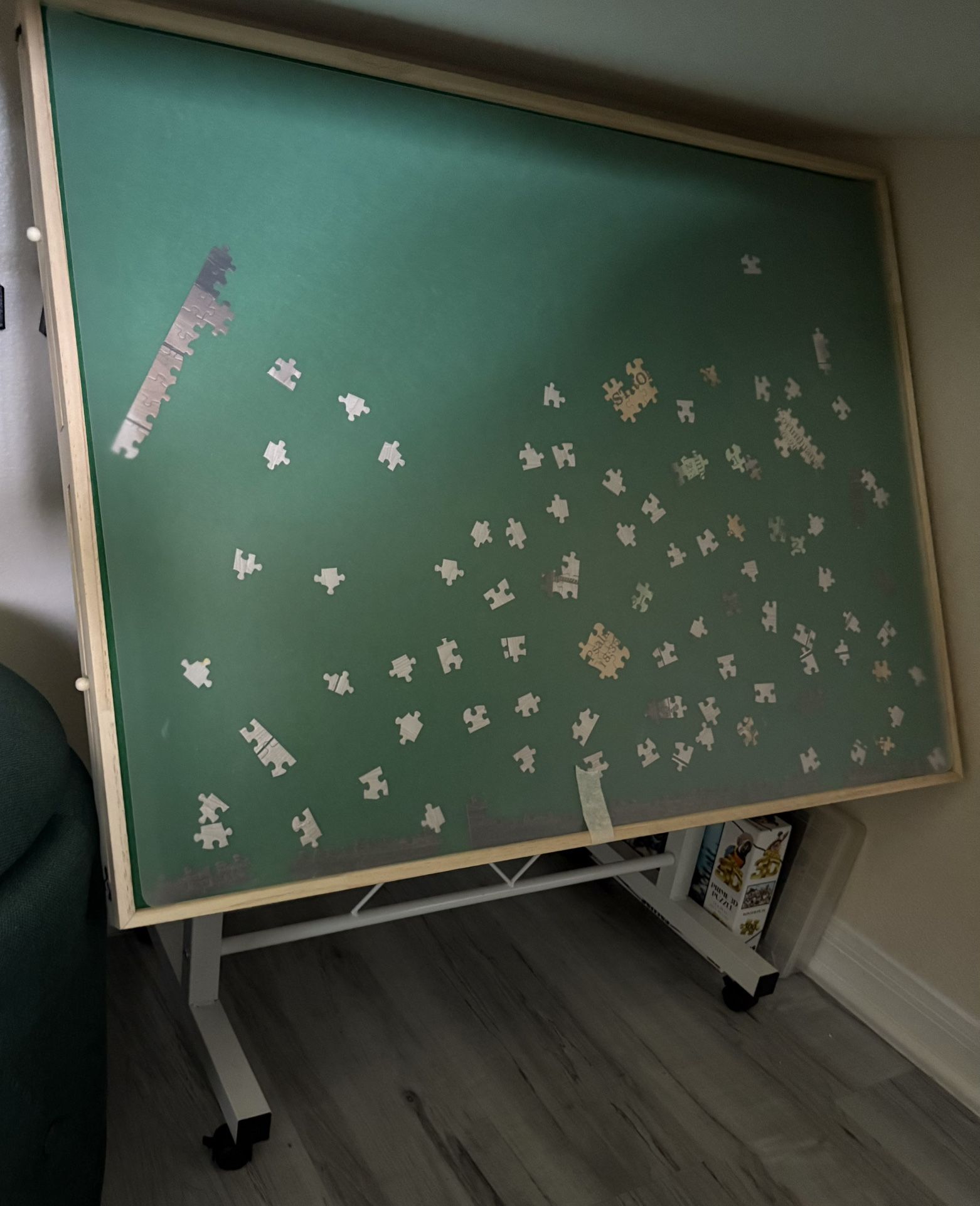 Puzzle Table
