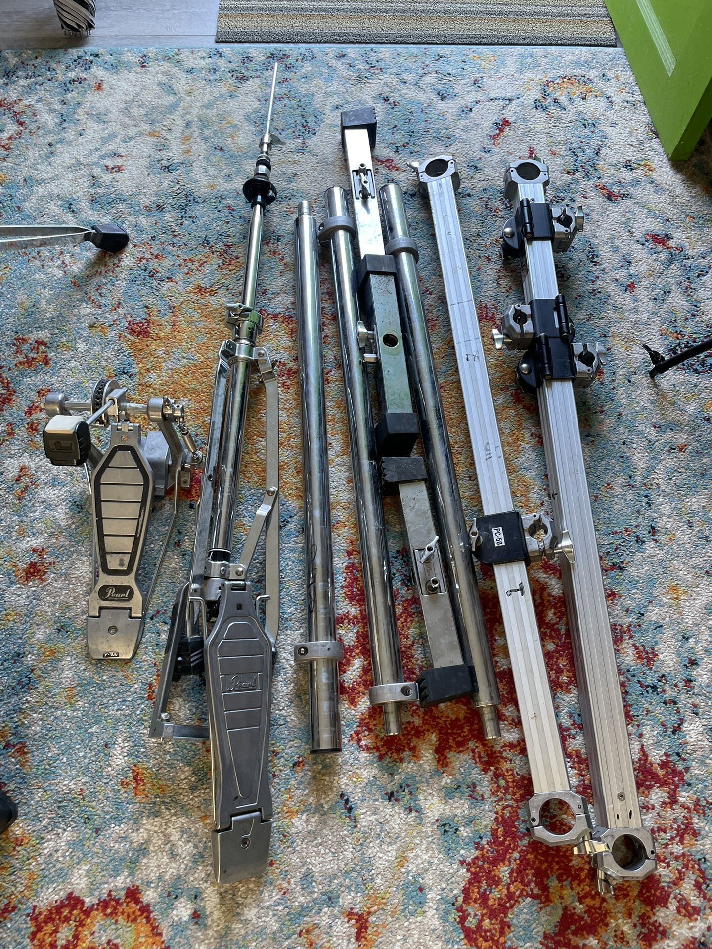 Miscellaneous Drum Set Hardware