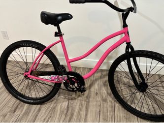 ELECTRA 26- cruiser old and I restored every single piece was cleaned sanded and painted