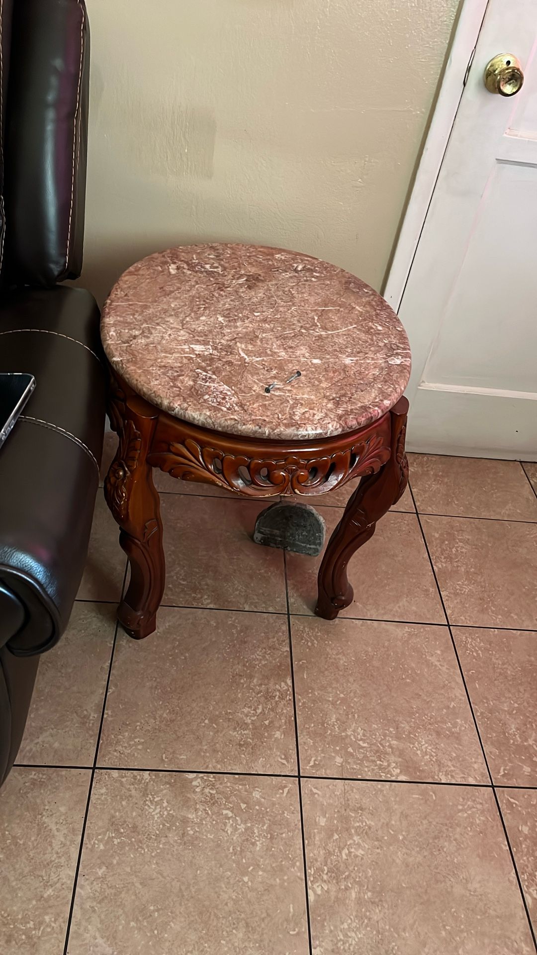 2 End Tables
