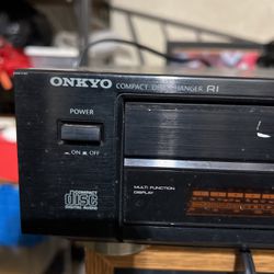 Onkyo 5 Disc CD Player 