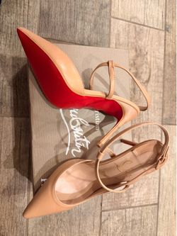 Jenlove Leather Pumps (Size 38-39)