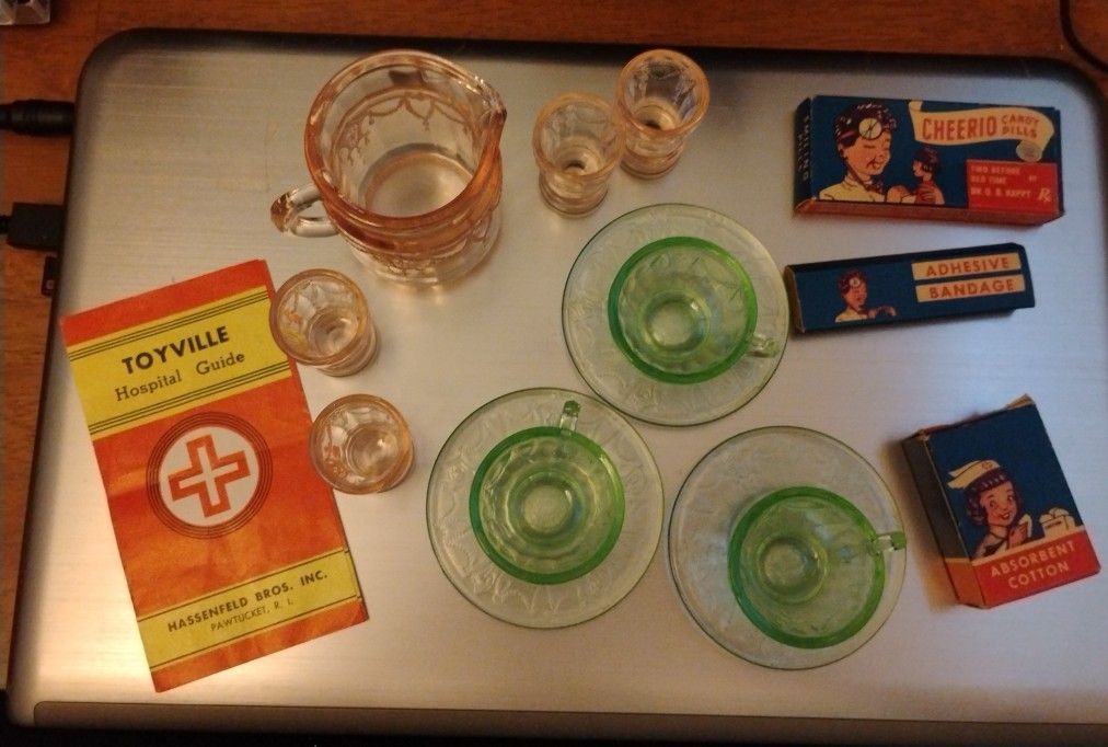 Child's Play Set - Glass