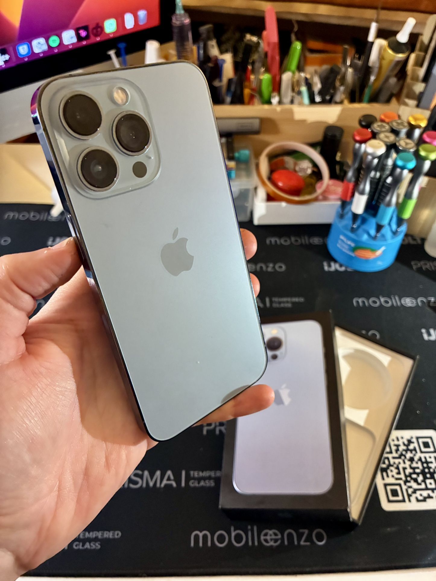 Sierra Blue iPhone 13 Pro 256Gb Unlocked 100% Battery Health