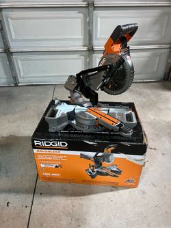 New RIDGID 18V Brushless Cordless 7-1/4 in. Dual Bevel Sliding Miter Saw (Battery Not Included)