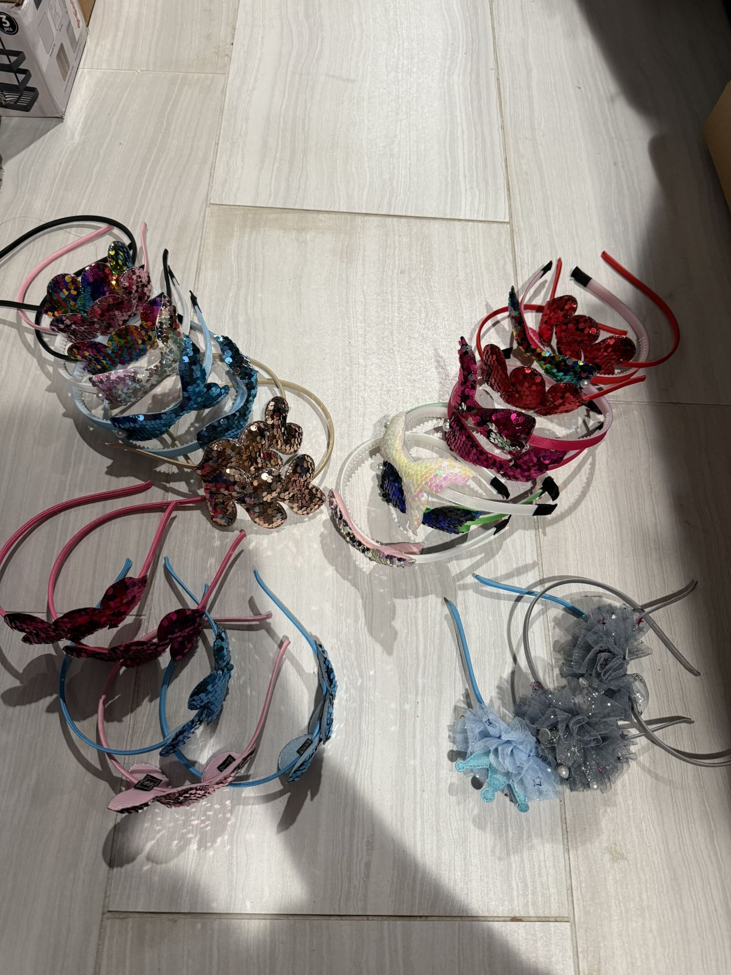 20Pcs Mermaid Headband Mermaid Tail Headbands for Girls Starfish Shell Hair Accessories for Girls Pool Party Favors