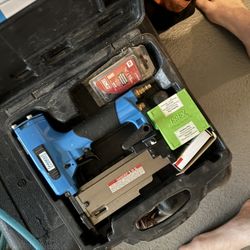 asco F23C A64-50PB micro pinner & bradder. Bradder/pinner for 23 gauge pins and brads from 12 to 50 mm