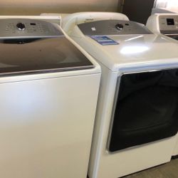 KENMORE TOP LOAD WASHER AND DRYER SET 
