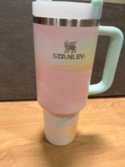 Stanley tumbler 40 0z new
