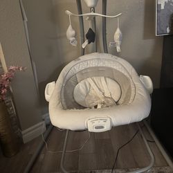 Graco Baby Swing