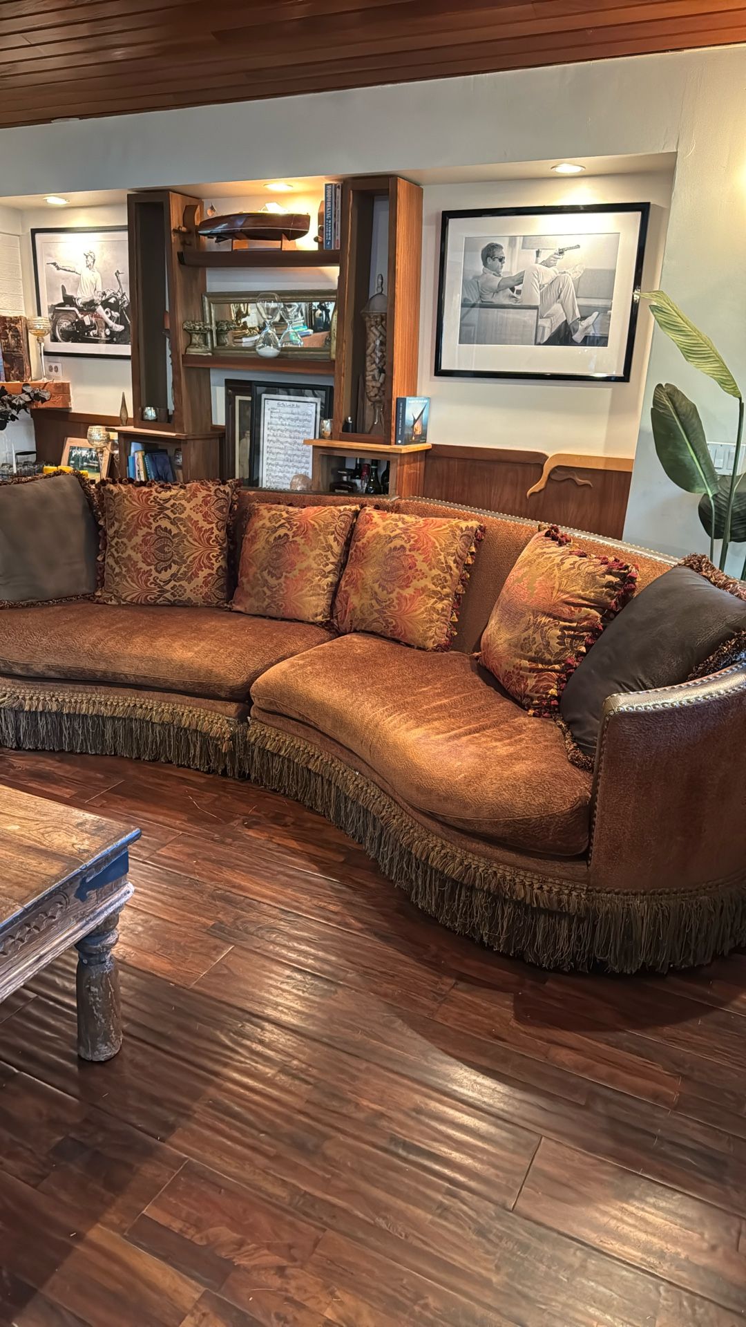 11 1/2 Foot Couch Sectional great condition