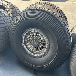 NEW Metal FX Off-Road wheels & tires package. 15” inch  Set of New Metal FX Wheels & New Tensor 35x10-15 Tires. Ready to install